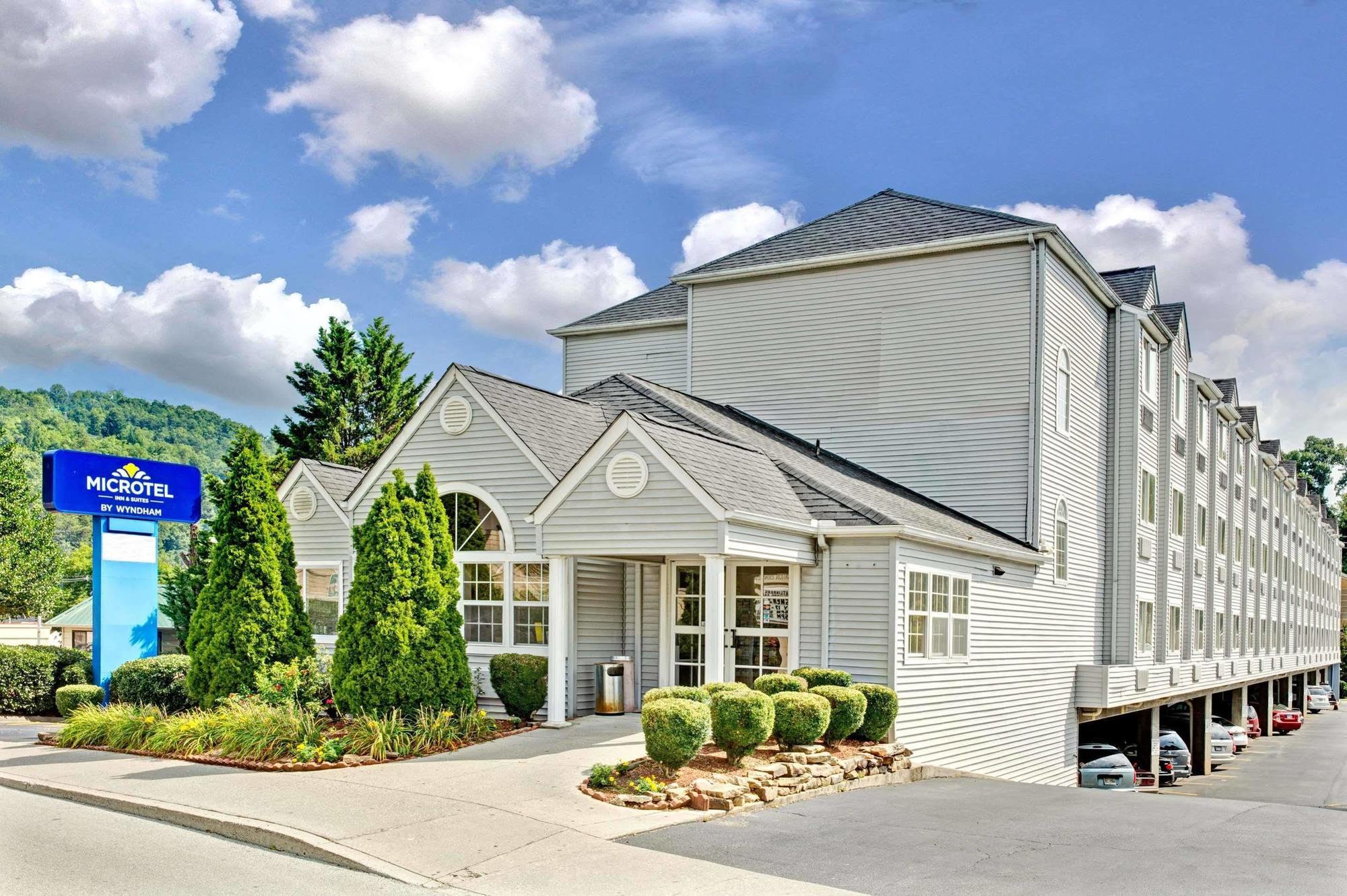 Microtel Inn & Suites By Wyndham Gatlinburg Eksteriør billede
